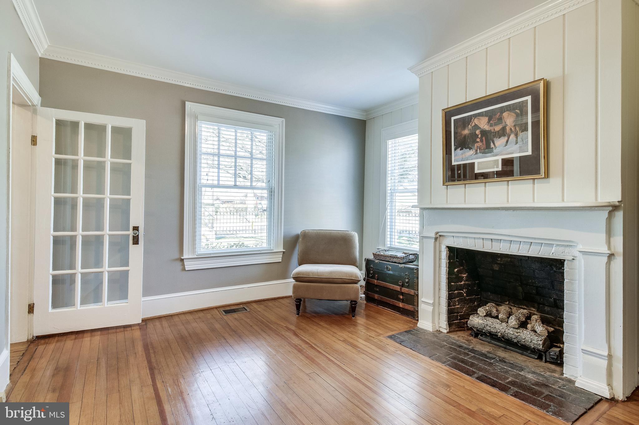 3601 Old Post Road Fairfax, VA 22030 - Photo 38 of 78 Main Level Bedroom/Office with 1 of 4 fireplaces!