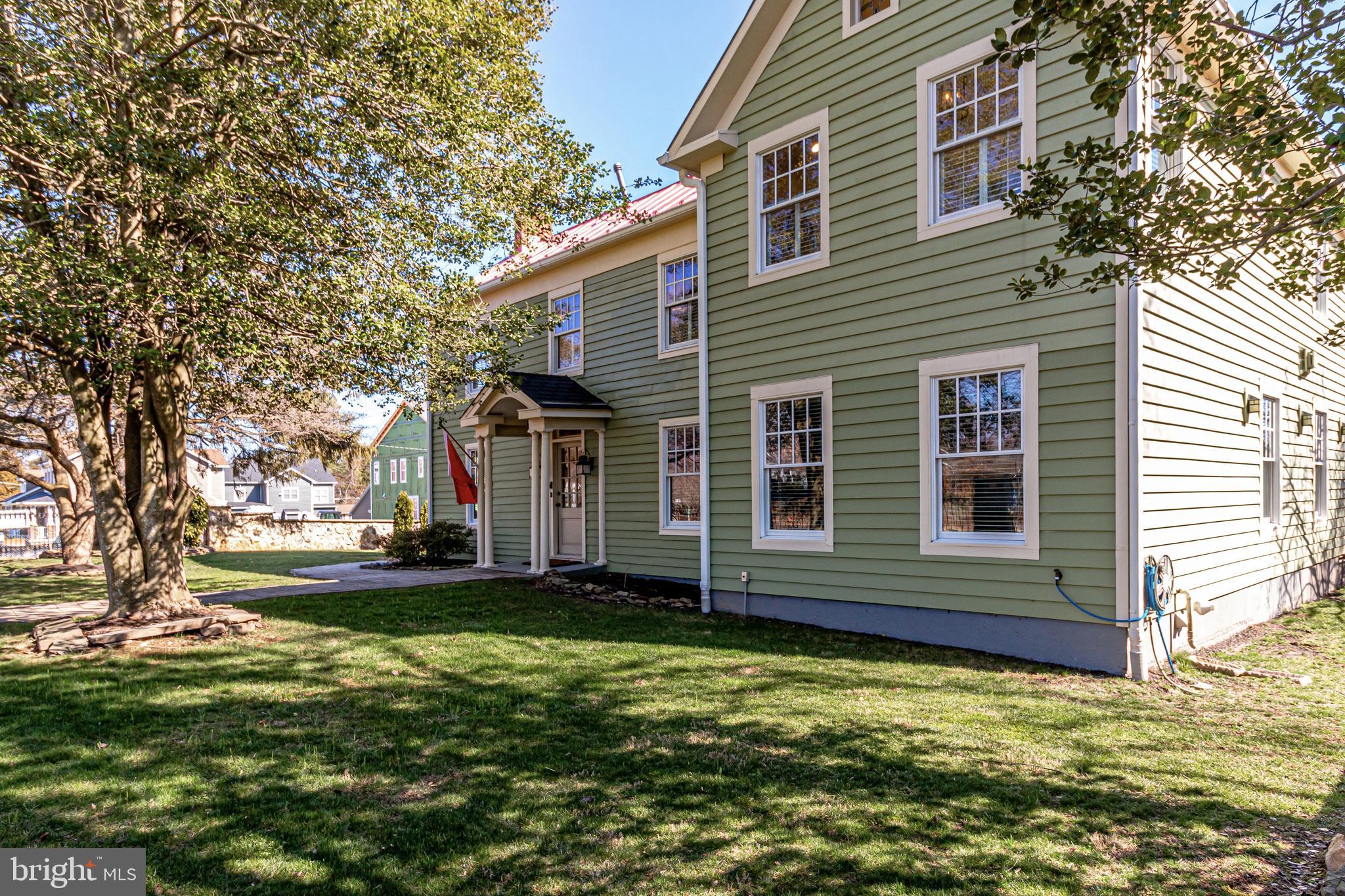3601 Old Post Road Fairfax, VA 22030 - Photo 5 of 78 Charming Exterior with updated color scheme