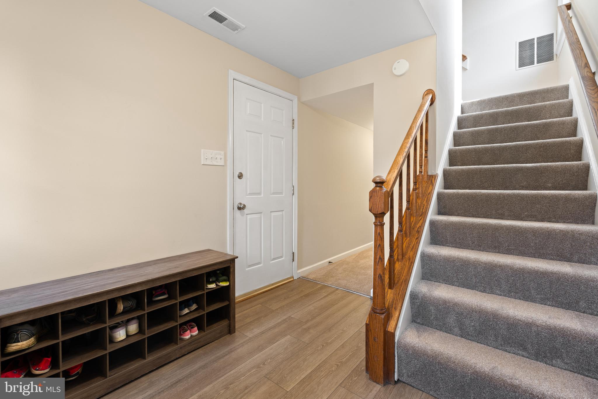 8028 Hollow Reed Court Frederick, MD 21701 - Photo 4 of 38 Gallery Image 4