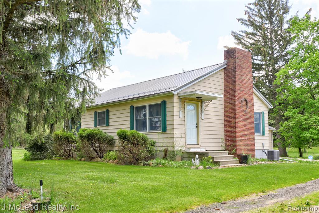 69 West Snover Road Mayville, MI 48744 - Photo 1 of 46 Gallery Image 1