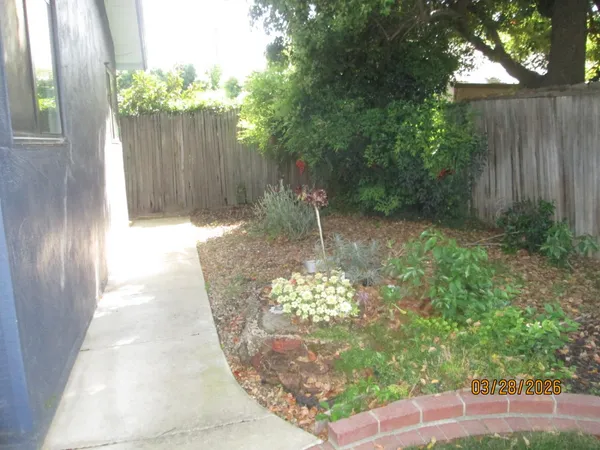 $599,000 | 135 South Fairmont Avenue, Lodi, CA 95240