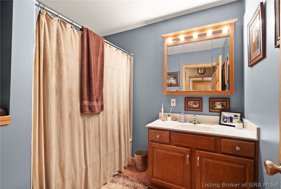 13552 Corydon Ramsey Road Northwest Palmyra, IN 47164 - Photo 64 of 83 Bathroom 2