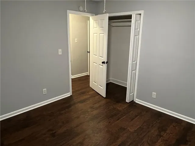 $2,000 | 420 Lockridge Lane, Lawrenceville, GA 30046