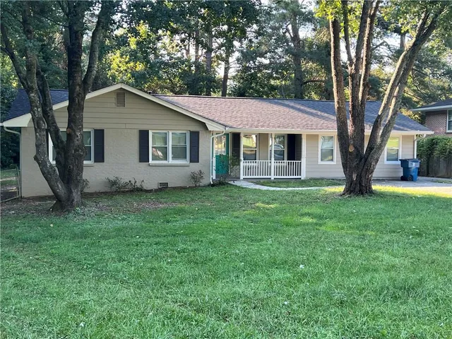 $2,000 | 420 Lockridge Lane, Lawrenceville, GA 30046