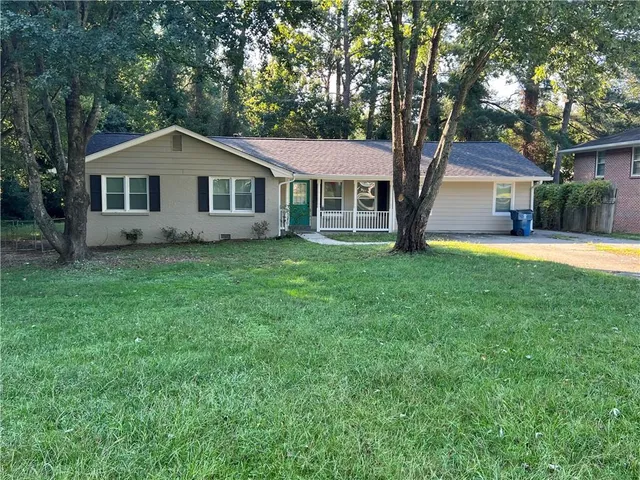 $2,000 | 420 Lockridge Lane, Lawrenceville, GA 30046