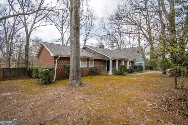 $2,500 | 1380 Chestnut Hill Road, Athens, GA 30606