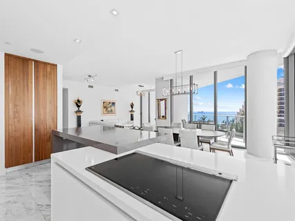 $2,495,000 | 701 North Fort Lauderdale Beach Boulevard, Unit 805, Fort Lauderdale, FL 33304