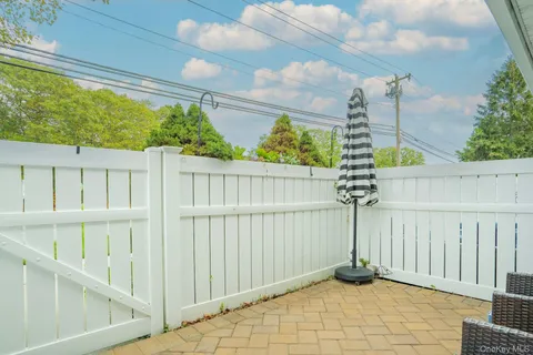 $429,000 | 219 Storm Drive, Holtsville, NY 11742