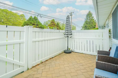 $429,000 | 219 Storm Drive, Holtsville, NY 11742