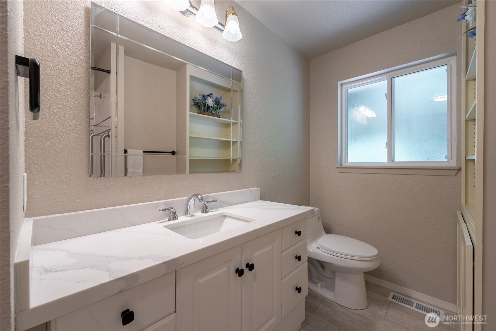 1127 204th Place Southeast Bothell, WA 98012 - Photo 19 of 40