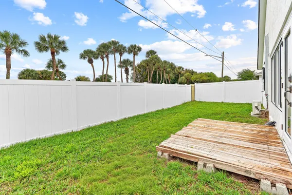$3,500 | 125 Raintree Trail, Jupiter, FL 33458