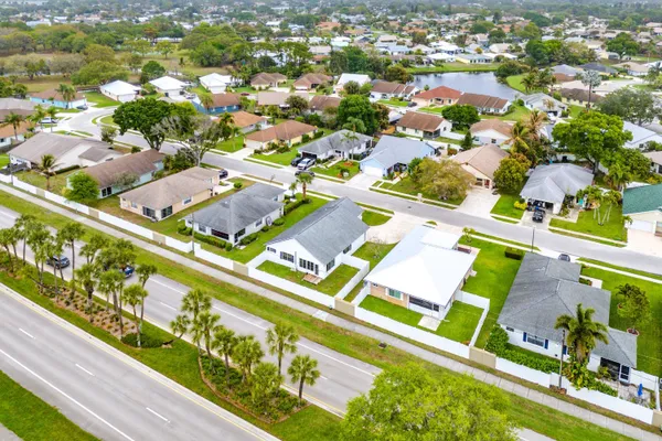 $3,500 | 125 Raintree Trail, Jupiter, FL 33458