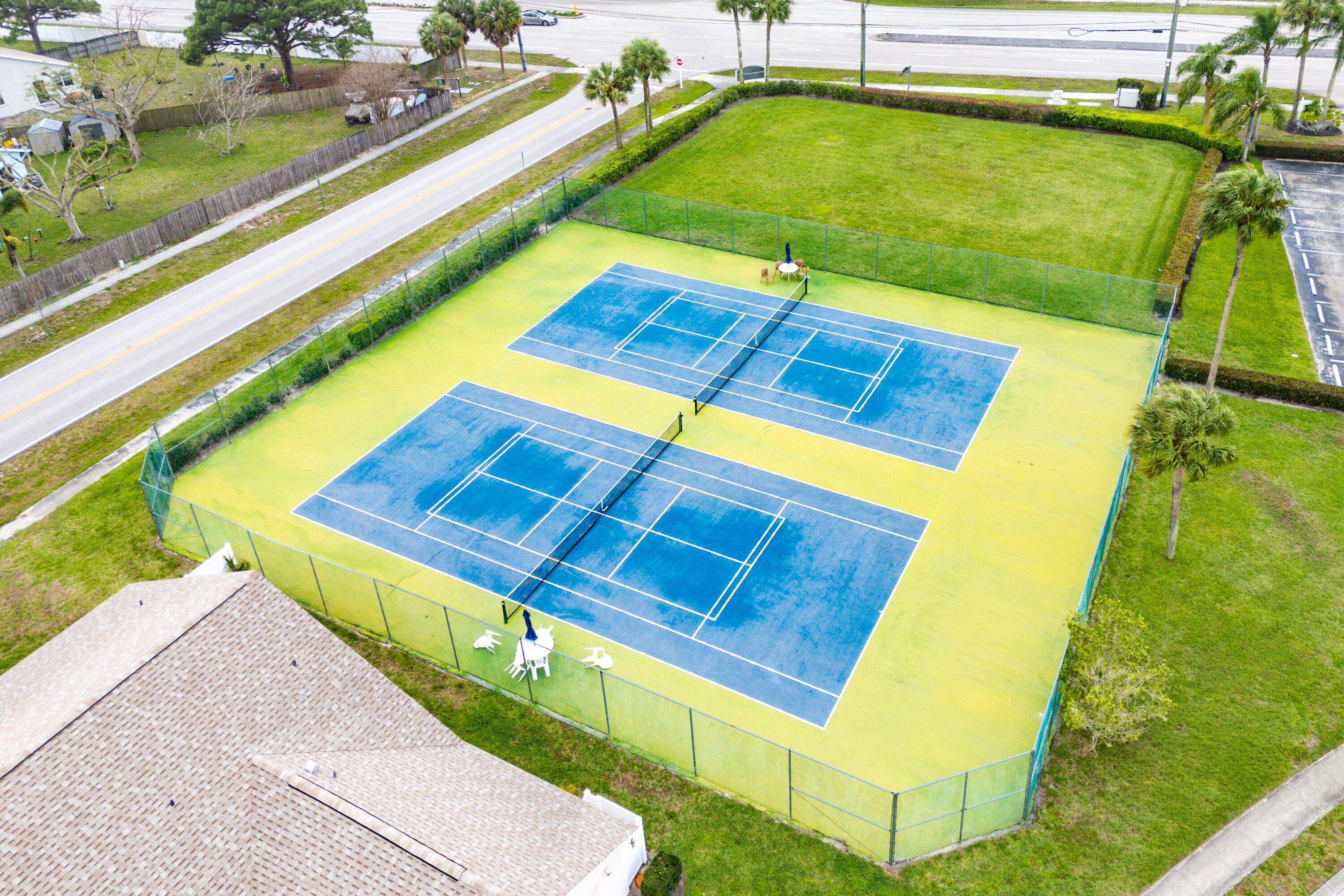 125 Raintree Trail Jupiter, FL 33458 - Photo 44 of 46 044-125RaintreeTrail-Jupiter-FL-33458-SM