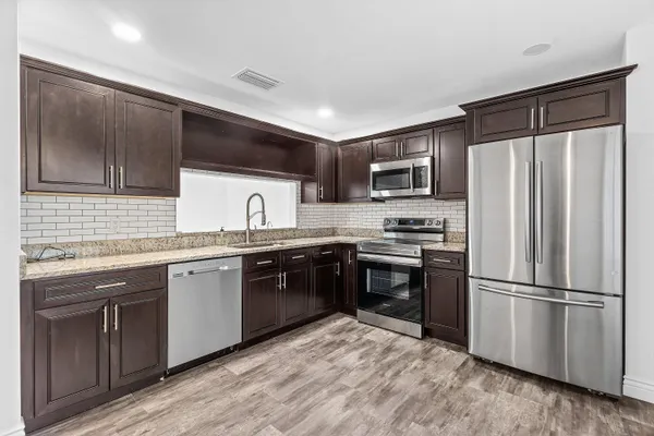 $3,500 | 125 Raintree Trail, Jupiter, FL 33458