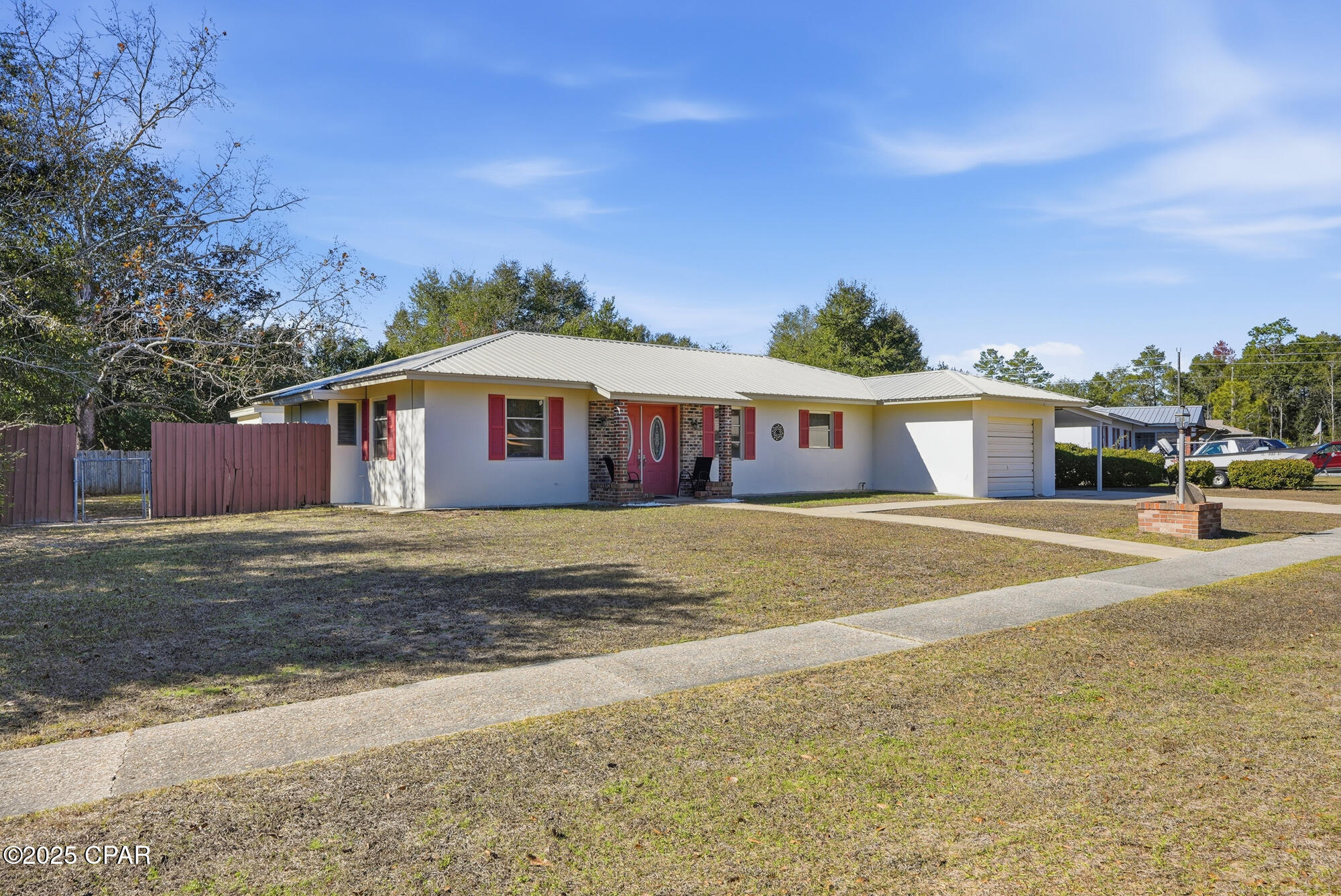 4458 Hancock Court Chipley, FL 32428 - Photo 7 of 47