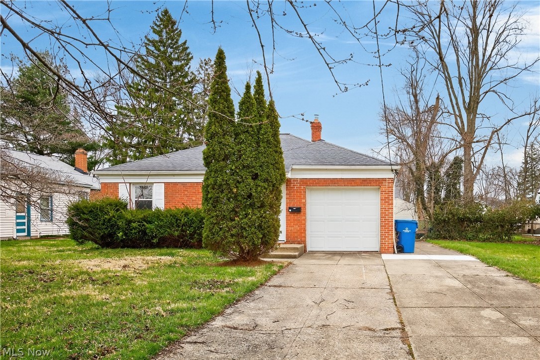 5407 Porter Road North Olmsted, OH 44070 - Photo 2 of 22 Gallery Image 2