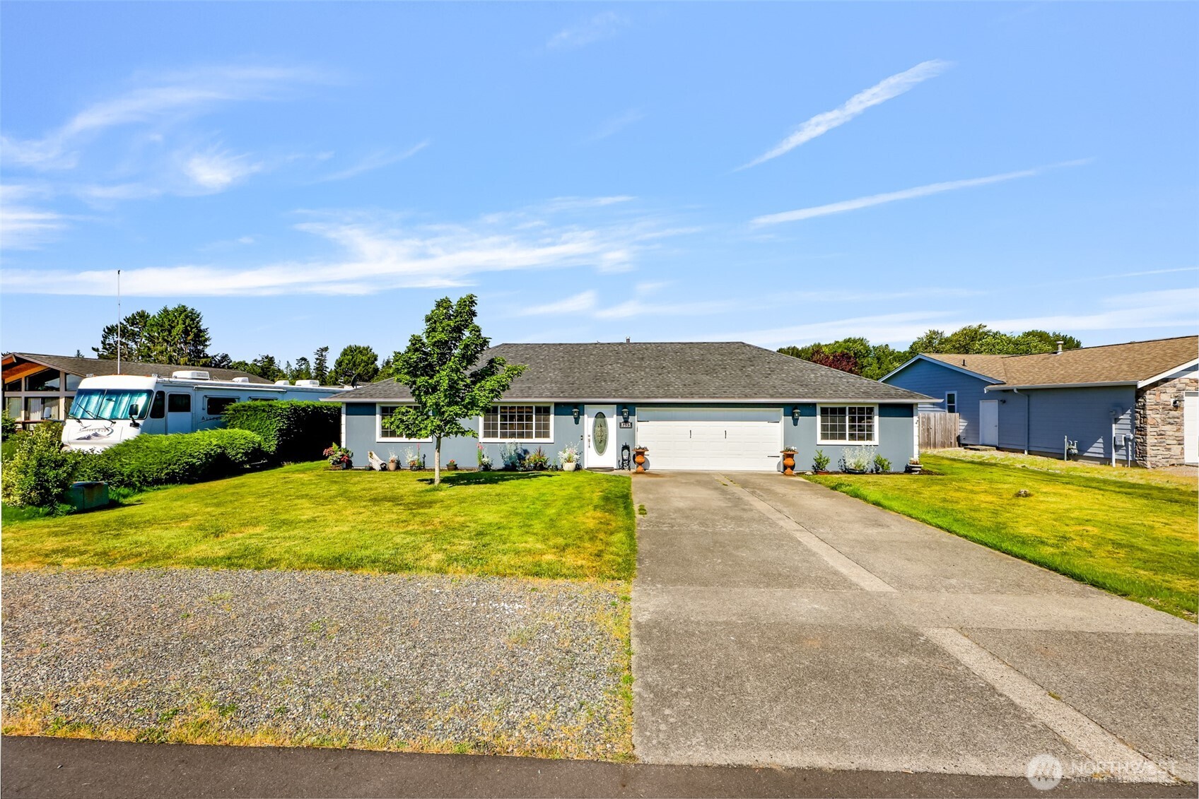 8255 Quinault Road Blaine, WA 98230 - Photo 3 of 34