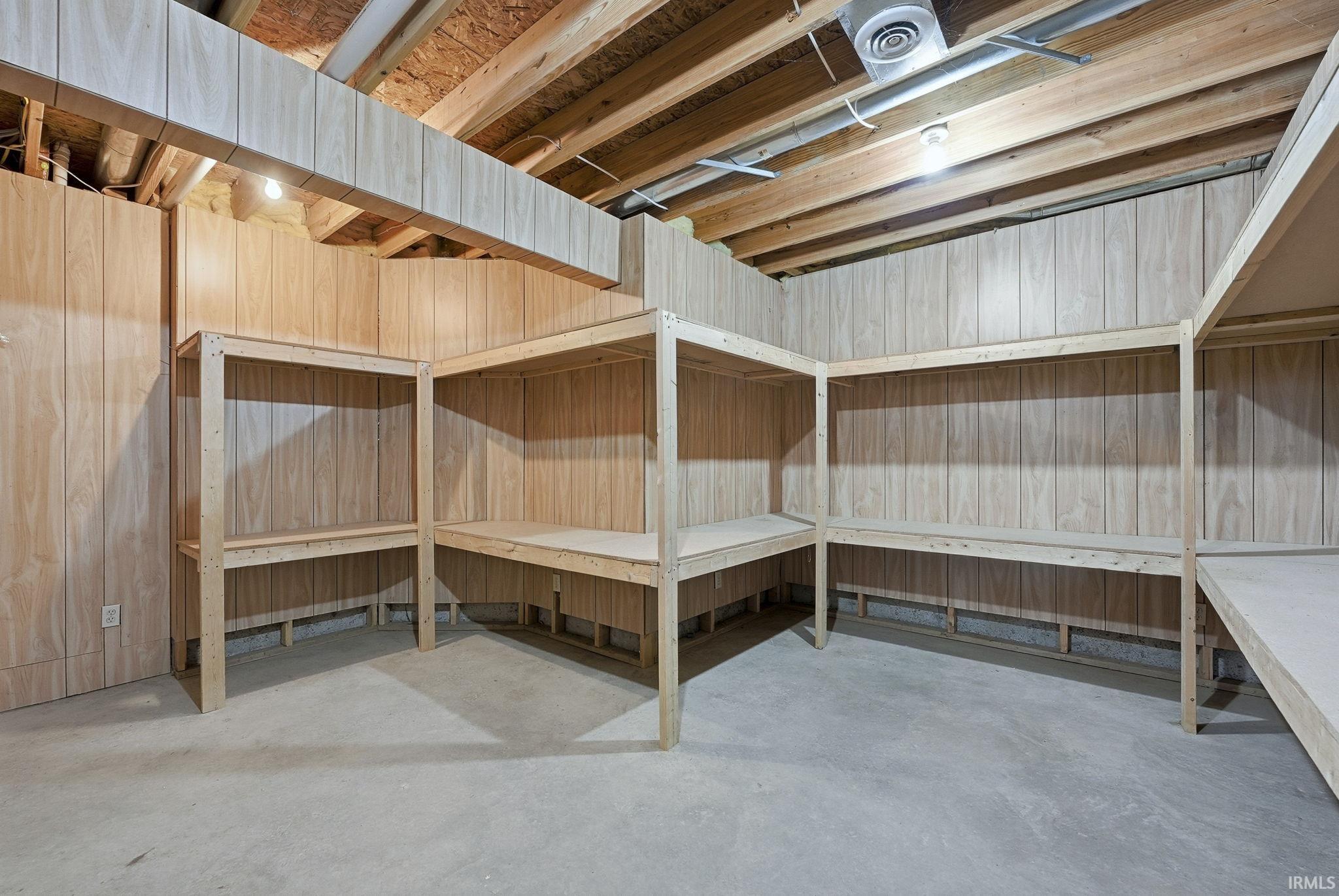 11016 Rupert Road Harlan, IN 46743 - Photo 31 of 36