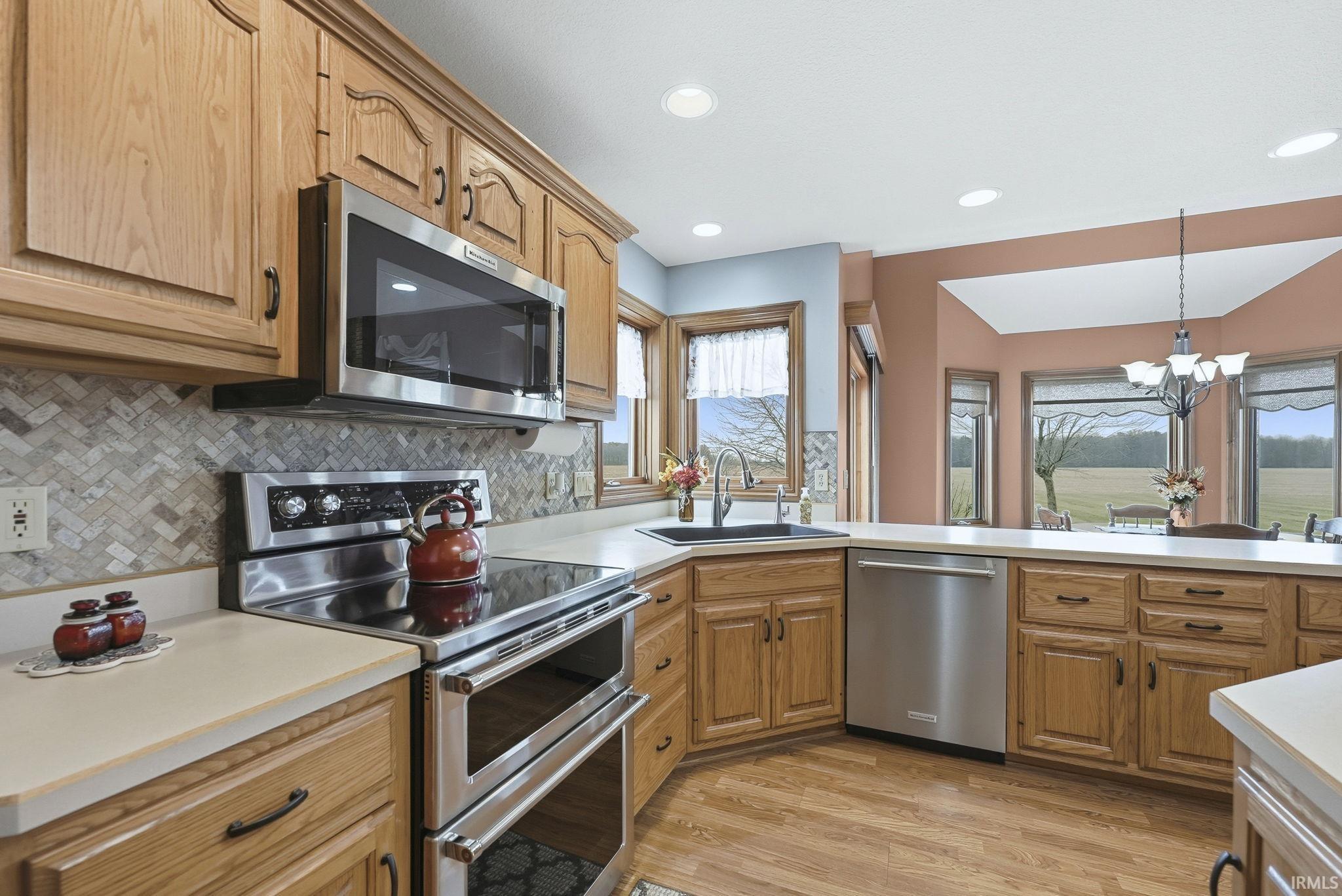 11016 Rupert Road Harlan, IN 46743 - Photo 7 of 36