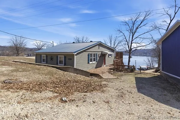 $300,000 | 1577 Cup Tree Road, Gravois Mills, MO 65037