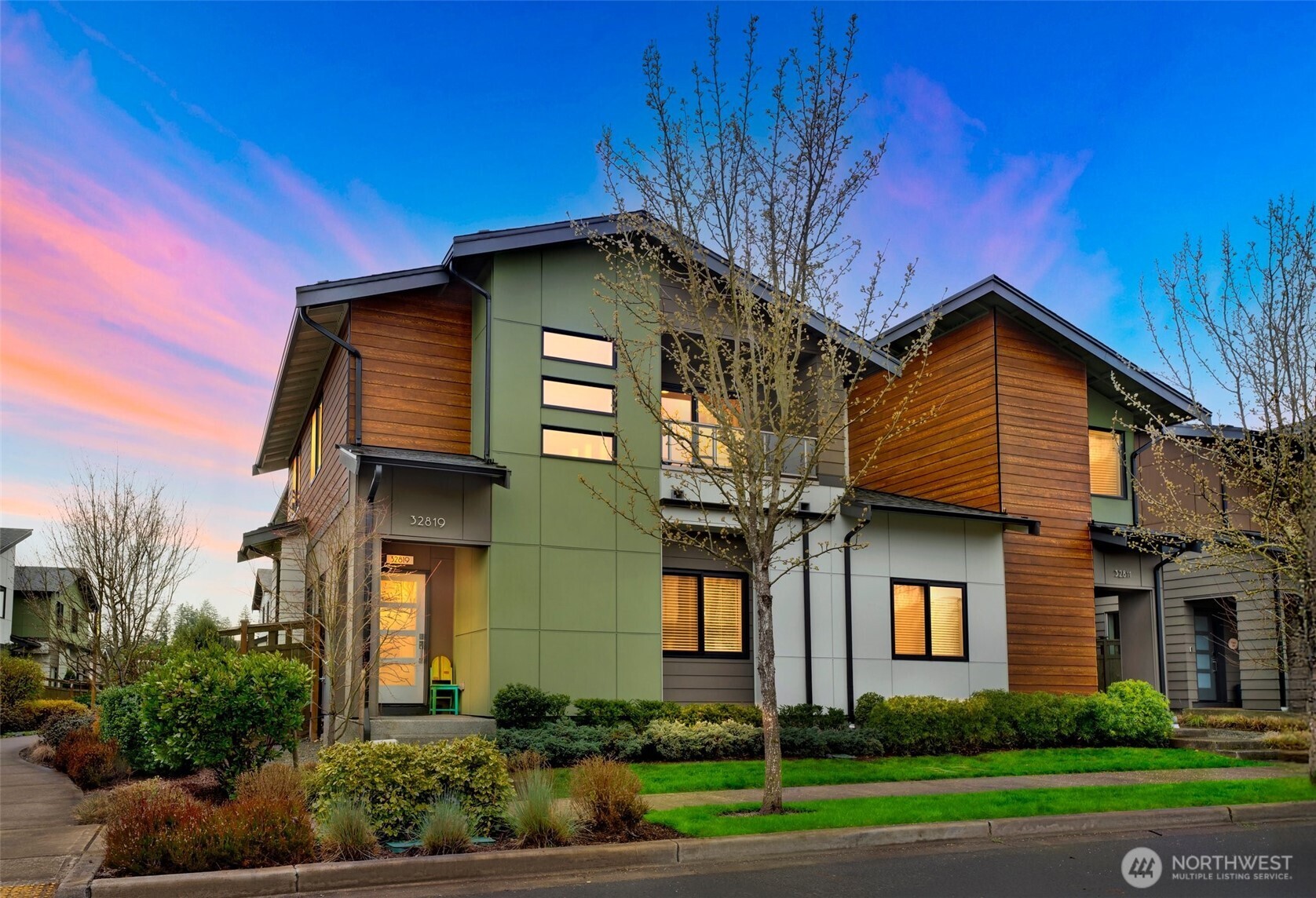 32819 Madrona Ave Southeast  