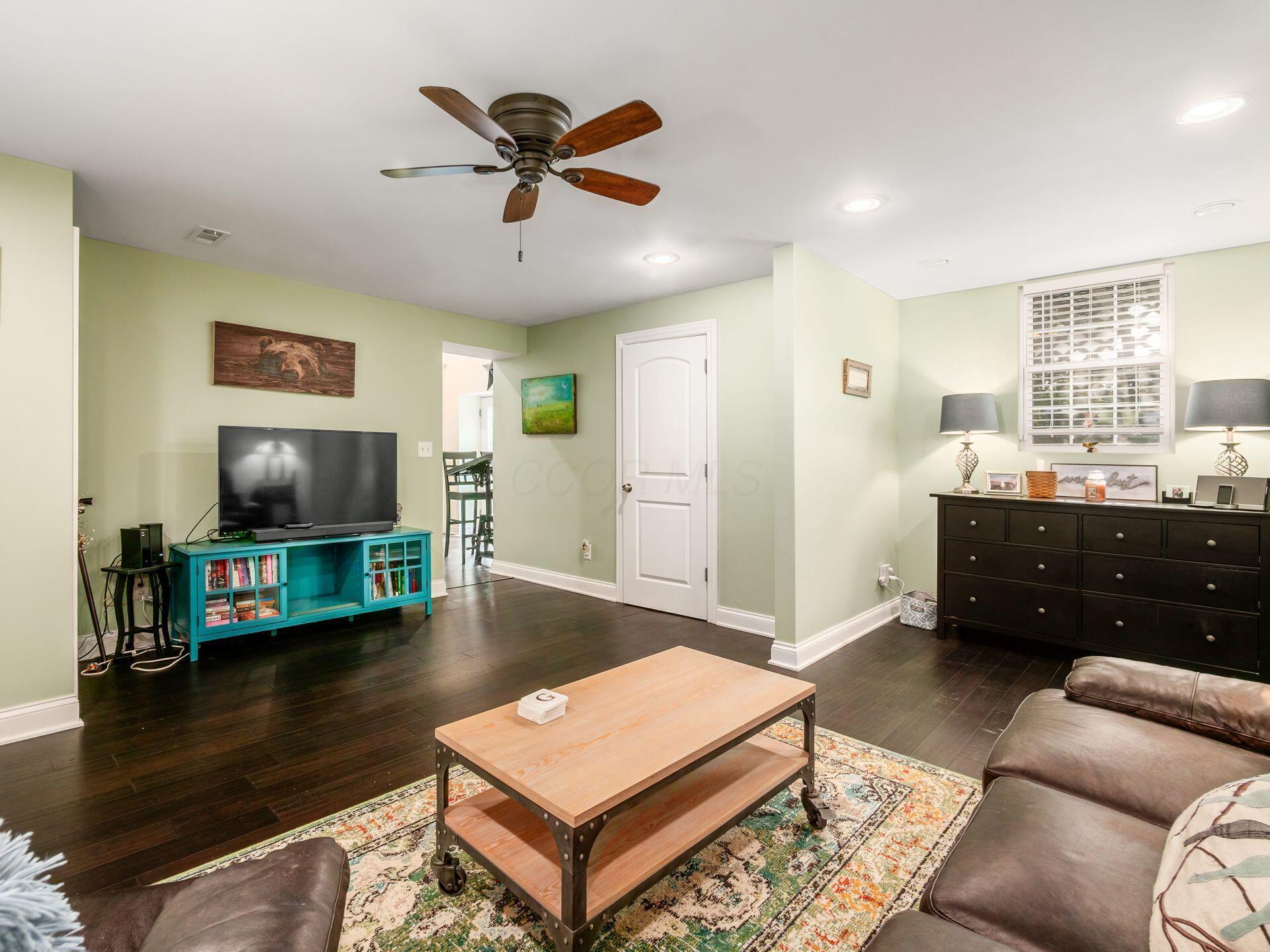 5770 Lambert Road Orient, OH 43146 - Photo 24 of 64 Family Room