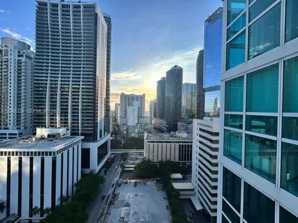 $5,400 | 951 Brickell Avenue, Unit 2011, Miami, FL 33131
