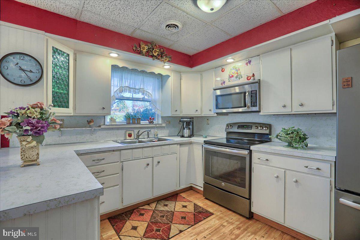 1122 South Forge Road Palmyra, PA 17078 - Photo 14 of 44 Gallery Image 14