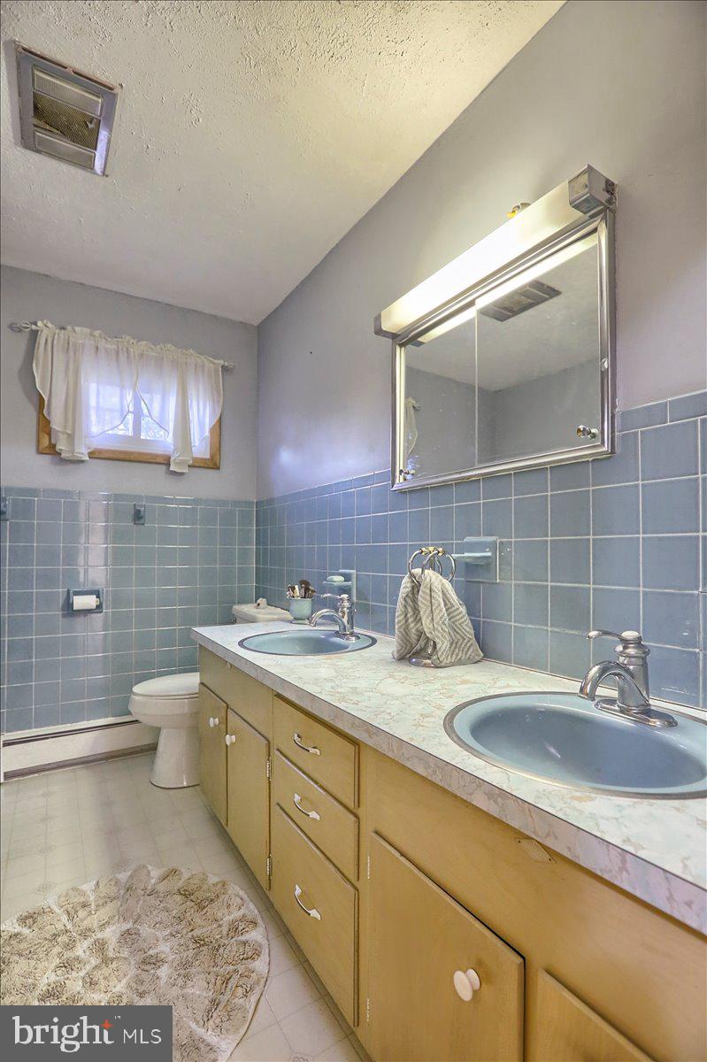 1122 South Forge Road Palmyra, PA 17078 - Photo 22 of 44 Gallery Image 22