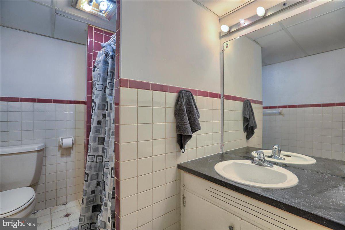 1122 South Forge Road Palmyra, PA 17078 - Photo 36 of 44 basement bathroom