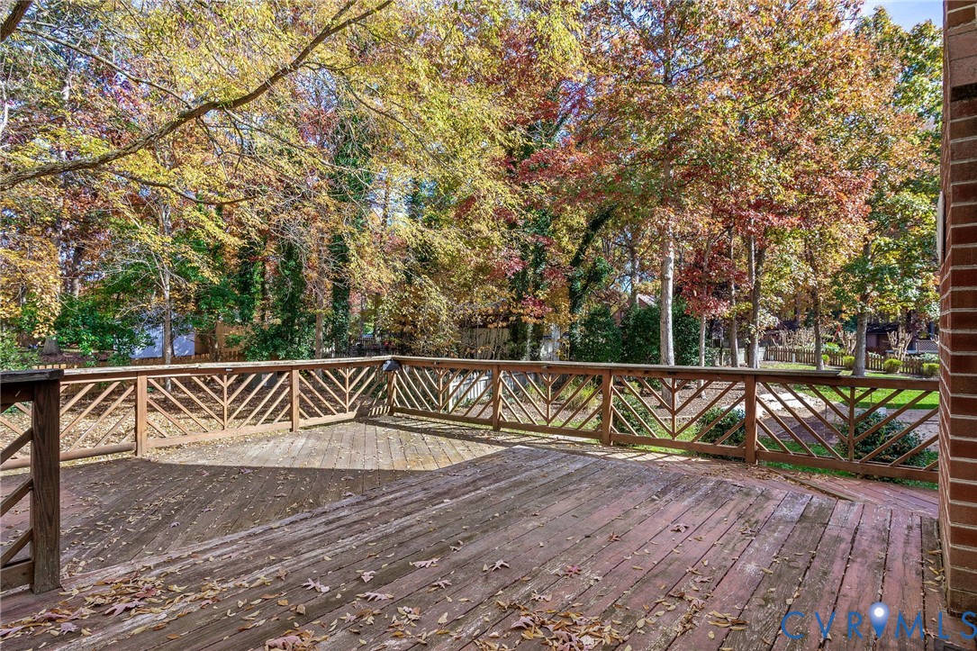 1608 Fairfield Green Road Henrico, VA 23238 - Photo 31 of 35 a view of a wooden bridge