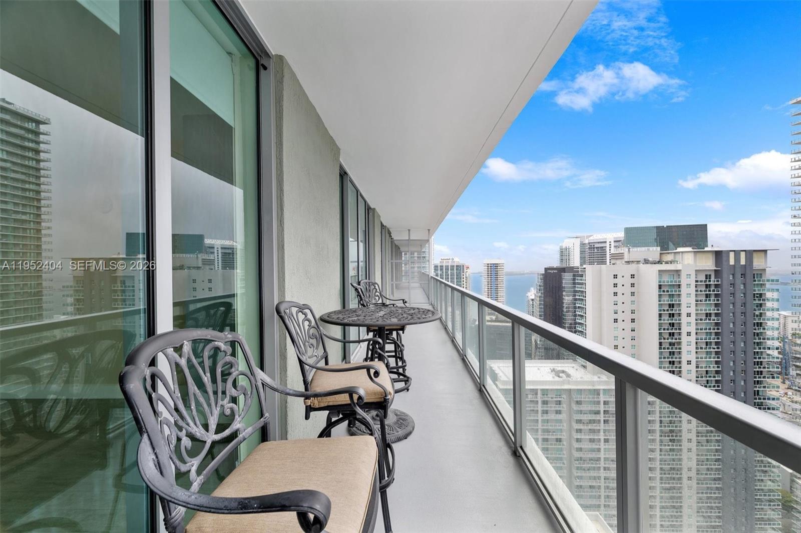 79 Southwest 12th Street, Unit 4004S Miami, FL 33130 - Photo 26 of 29 a view of balcony with furniture