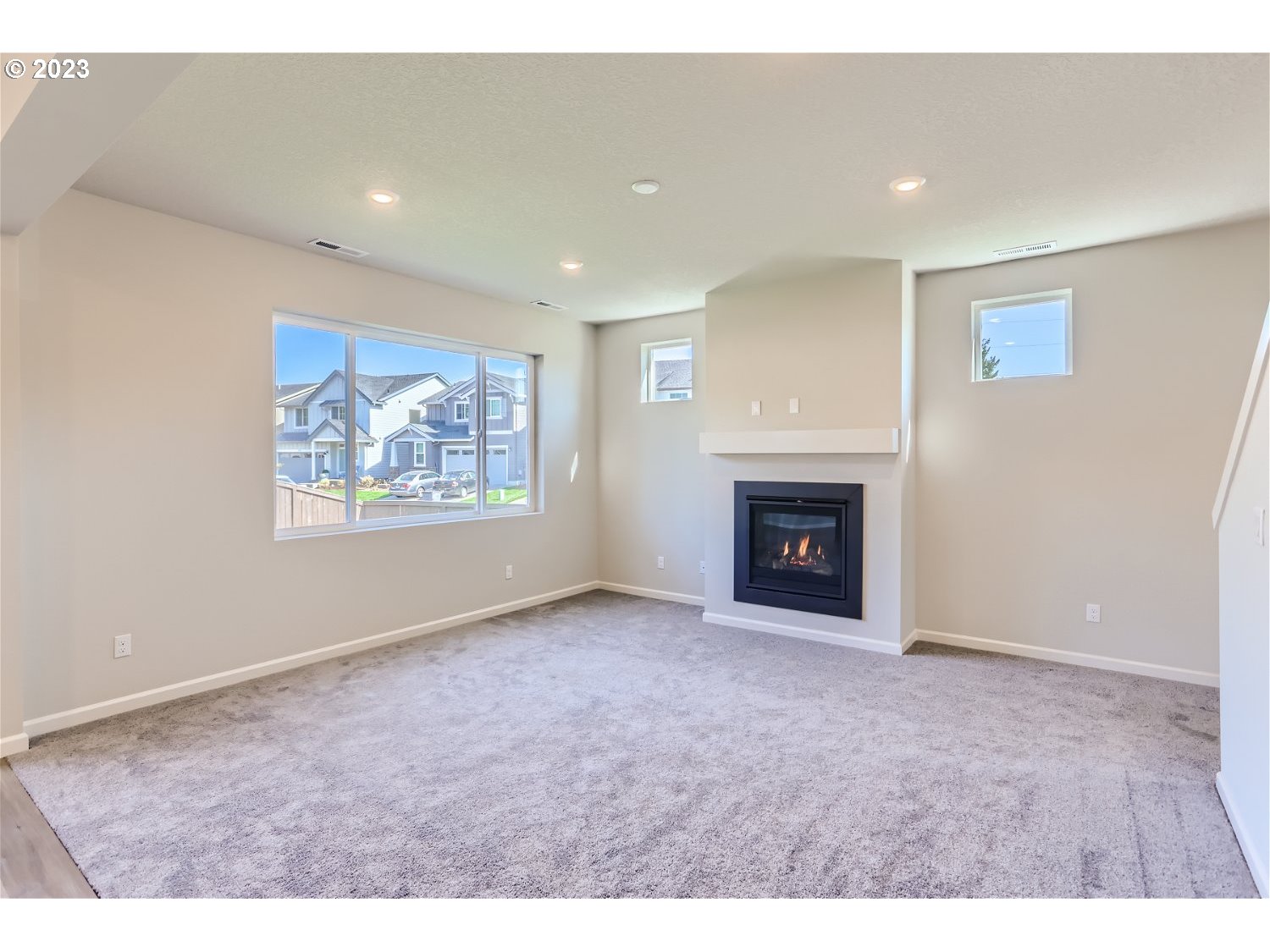 2772 Northeast Hill Road McMinnville, OR 97128 - Photo 10 of 26 a view of an empty room with a fireplace