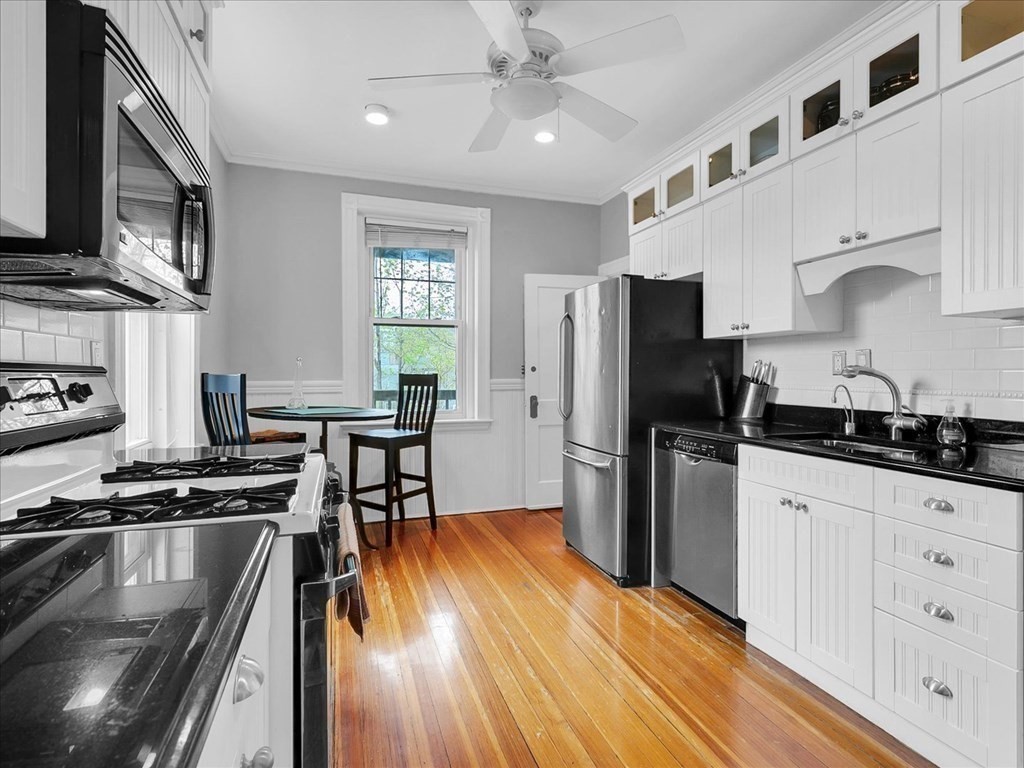 80 Browne Street, Unit 1 Brookline, MA 02446 - Photo 3 of 14