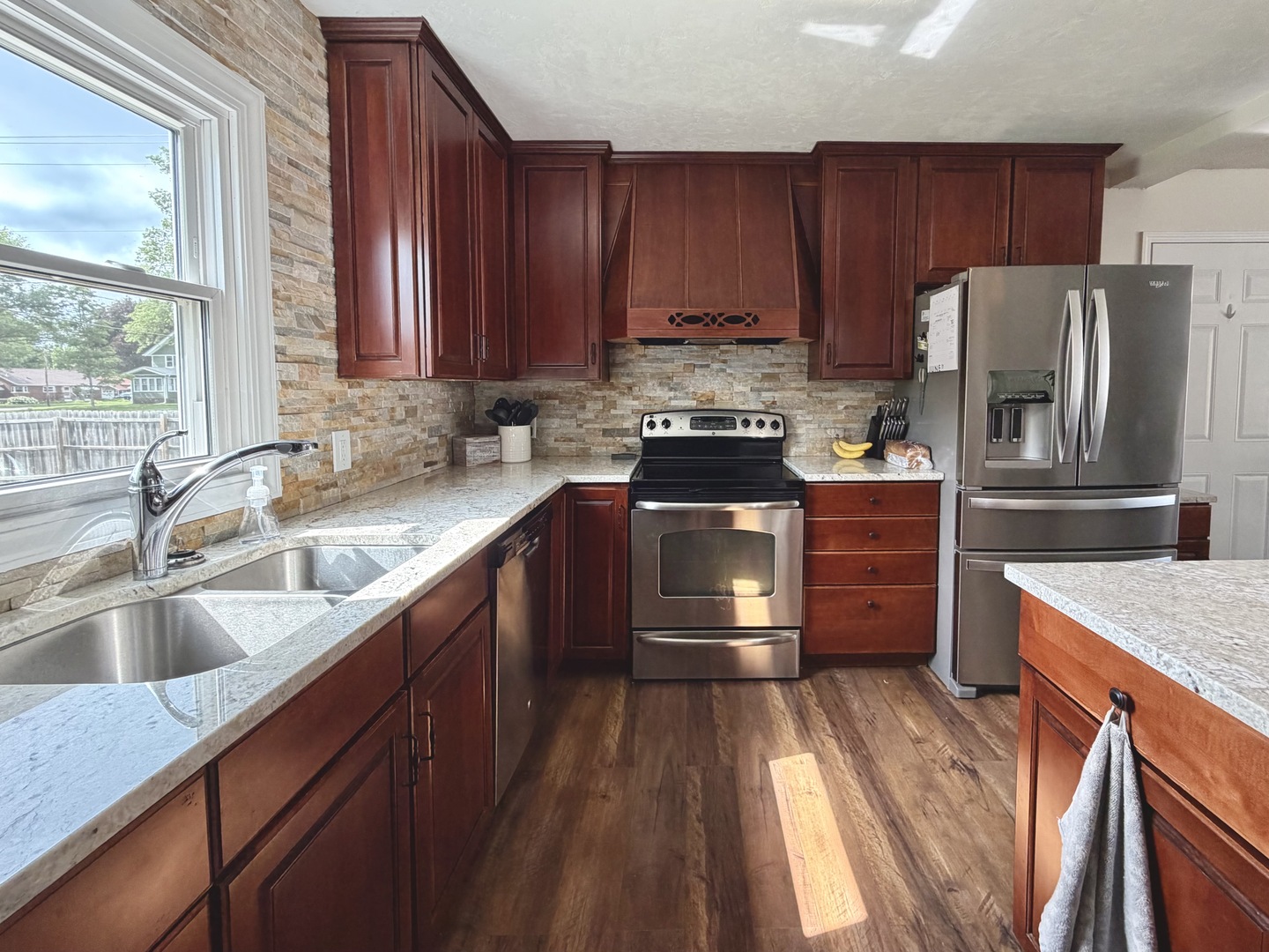 116 North Century Street Walcott, IA 52773 - Photo 7 of 31