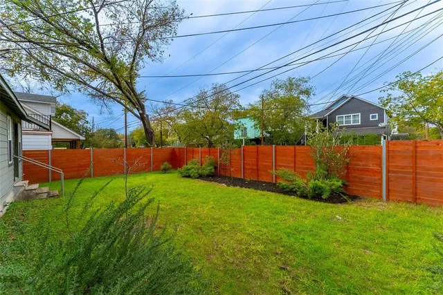 $510,000 | 1210 Coleto Street, Austin, TX 78702