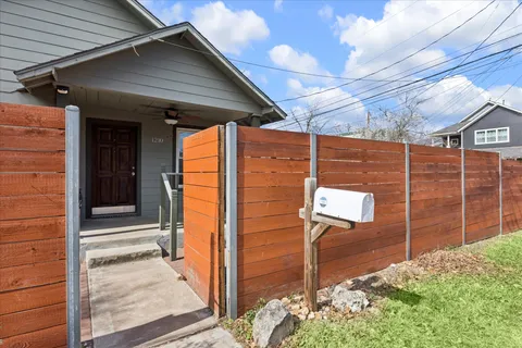$495,000 | 1210 Coleto Street, Austin, TX 78702
