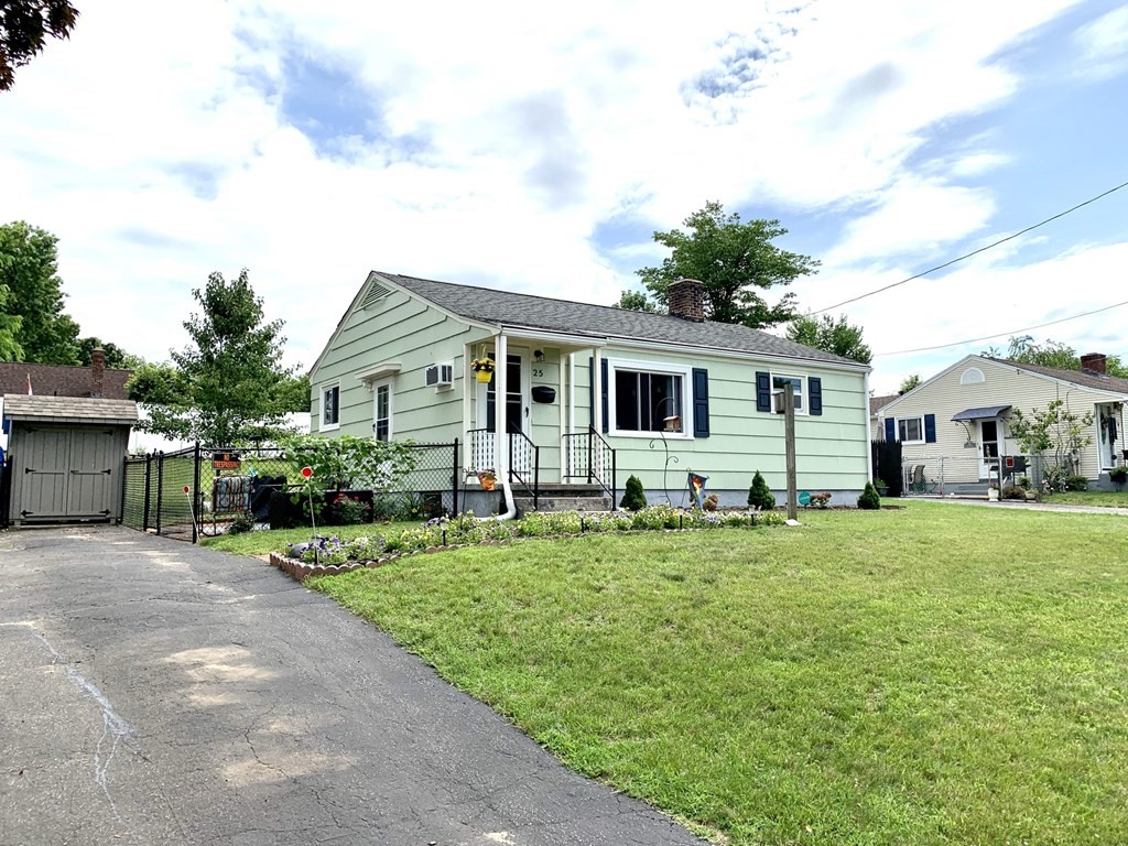 25 Loretta Street Springfield, MA 01118 - Photo 25 of 31