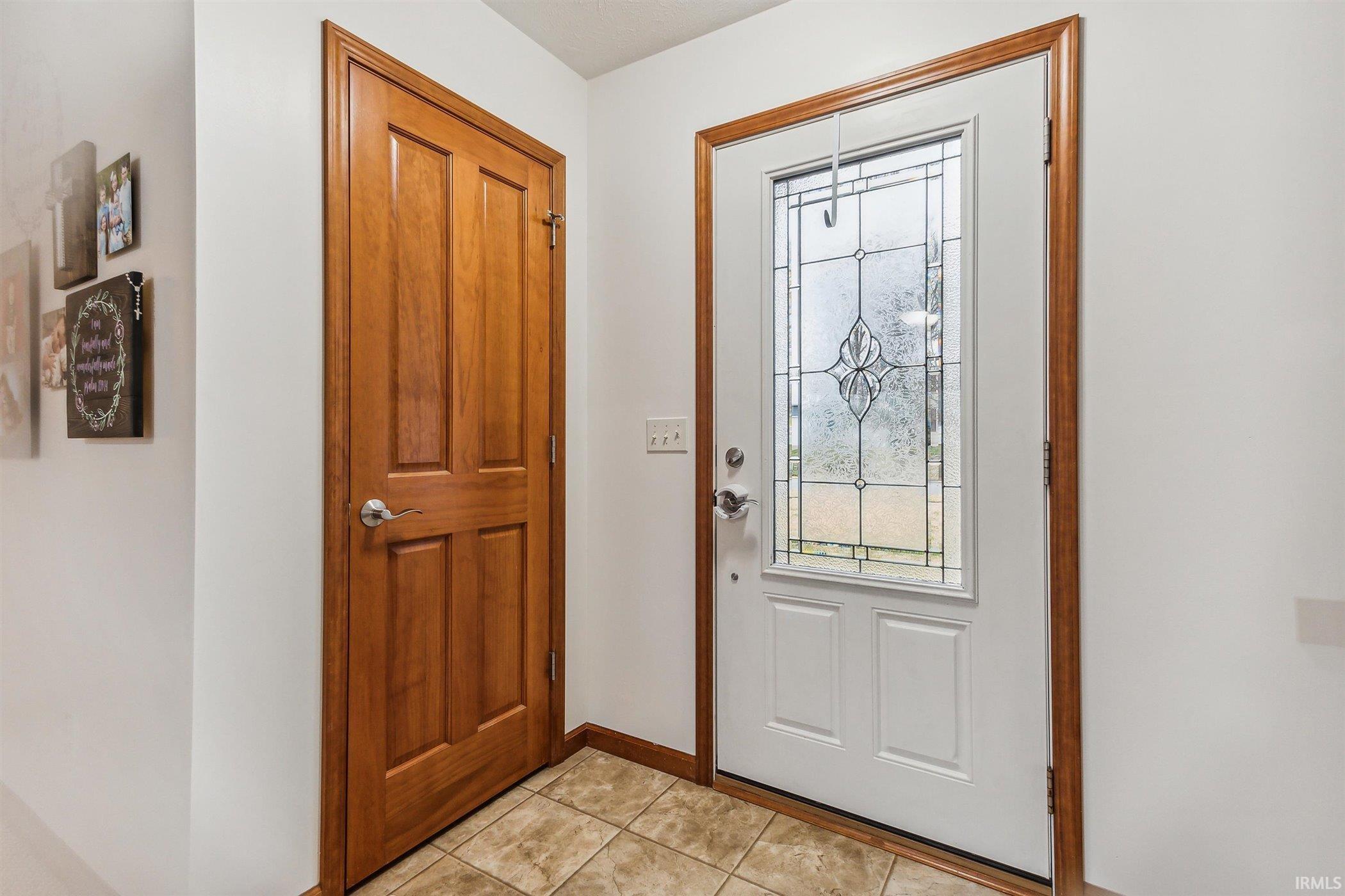 300 Rigg Street New Carlisle, IN 46552 - Photo 14 of 36 Gallery Image 14