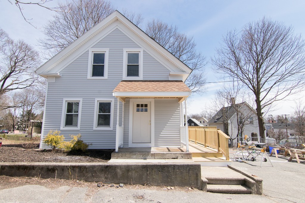 40 Chestnut Street Milford, MA 01757 - Photo 1 of 28
