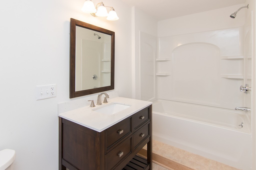 40 Chestnut Street Milford, MA 01757 - Photo 23 of 28