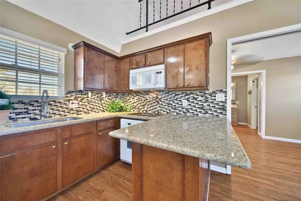$1,200 | 27016 Fm 2978, Magnolia, TX 77354