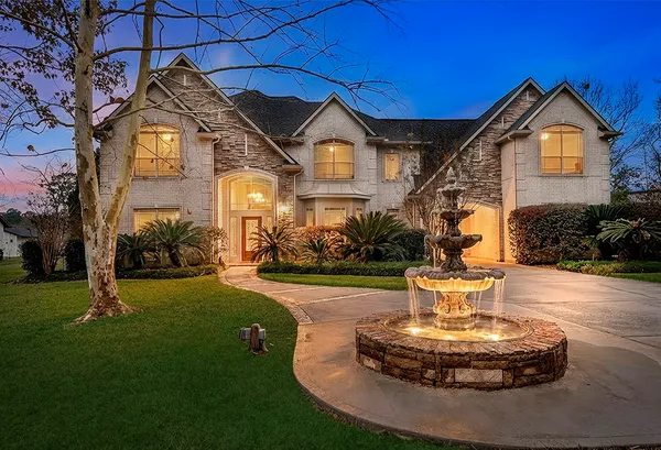 $998,700 | 11827 Water Oak Drive, Magnolia, TX 77354
