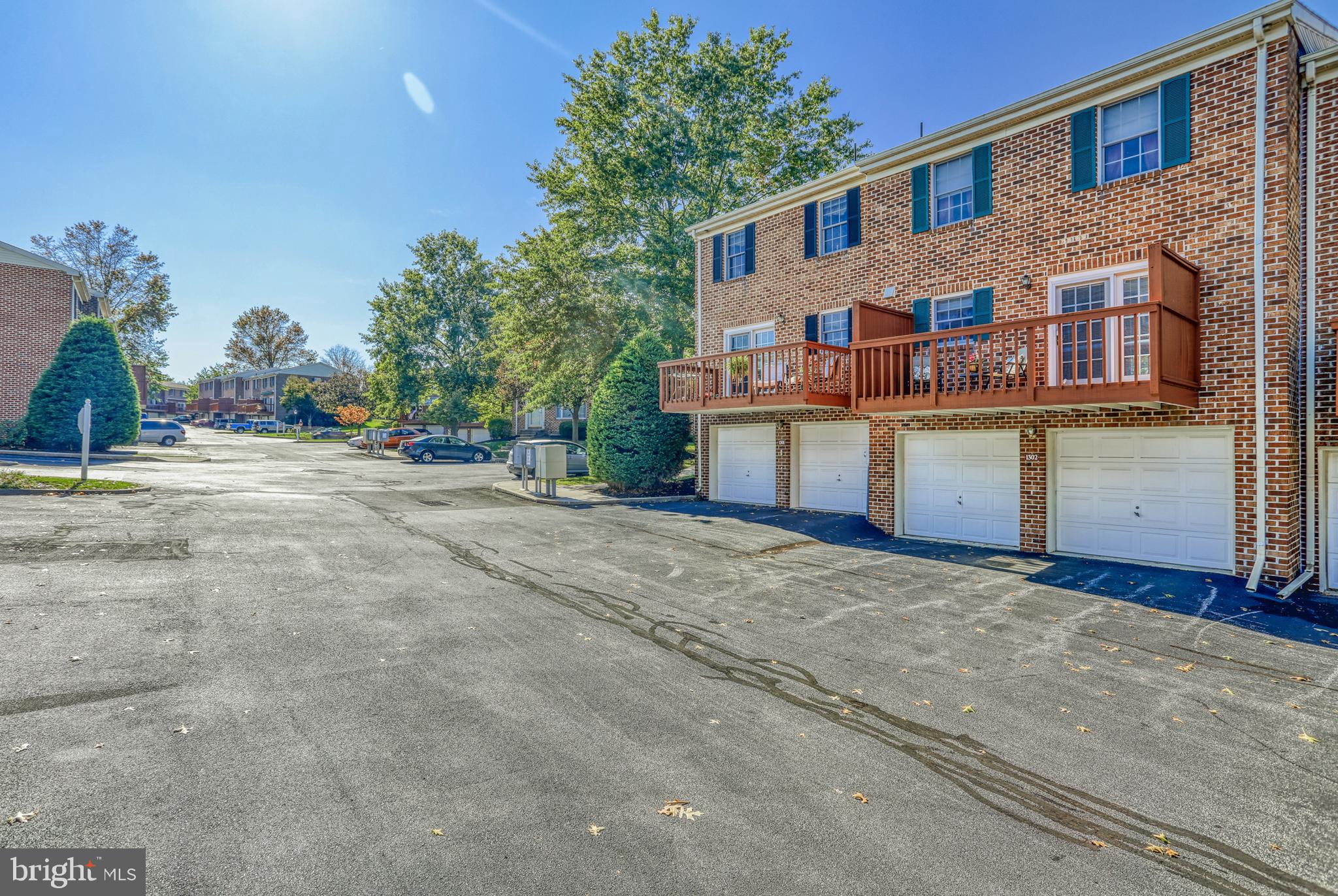 1302 Chambers Ridge York, PA 17402 - Photo 8 of 34 Gallery Image 8