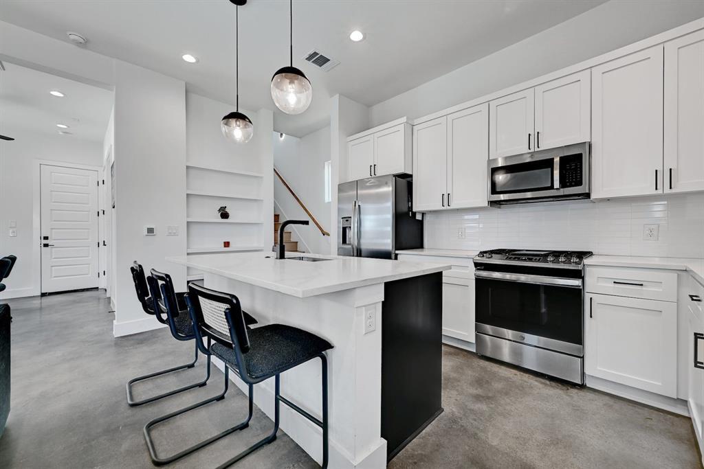 2812 East 4th Street, Unit 2 Austin, TX 78702 - Photo 13 of 26