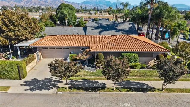 $469,900 | 1455 North J Street, San Bernardino, CA 92411