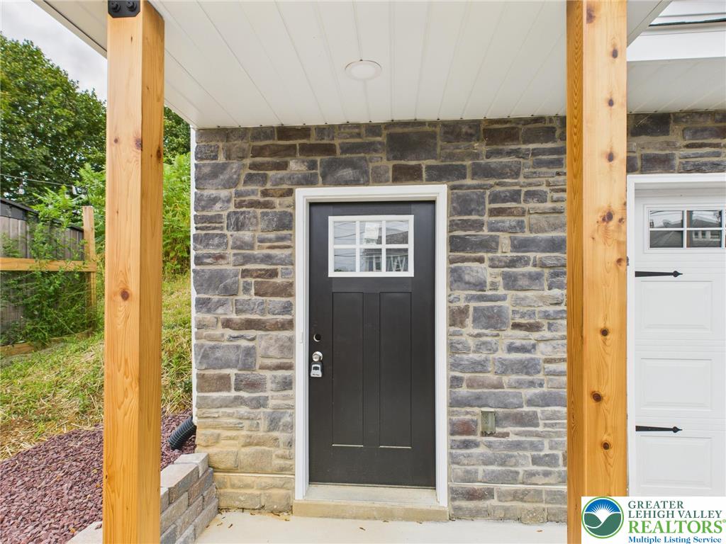118 North 2nd Street Emmaus, PA 18049 - Photo 2 of 17
