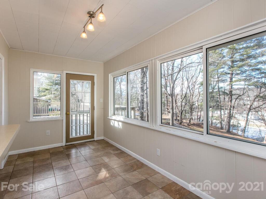 137 Arthur Road Asheville, NC 28806 - Photo 14 of 38 Gallery Image 14