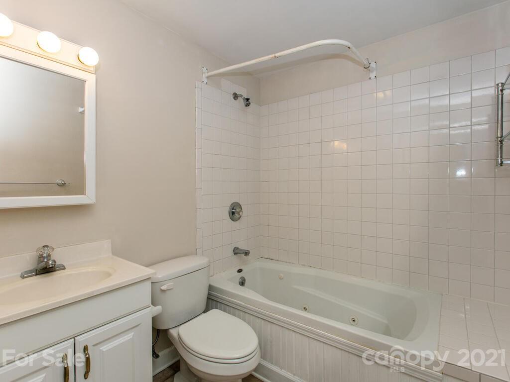 137 Arthur Road Asheville, NC 28806 - Photo 25 of 38 Gallery Image 25