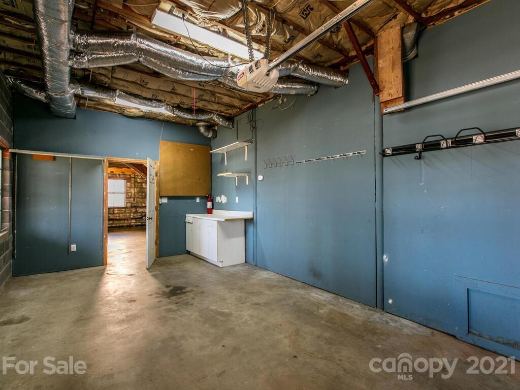137 Arthur Road Asheville, NC 28806 - Photo 29 of 38 Gallery Image 29